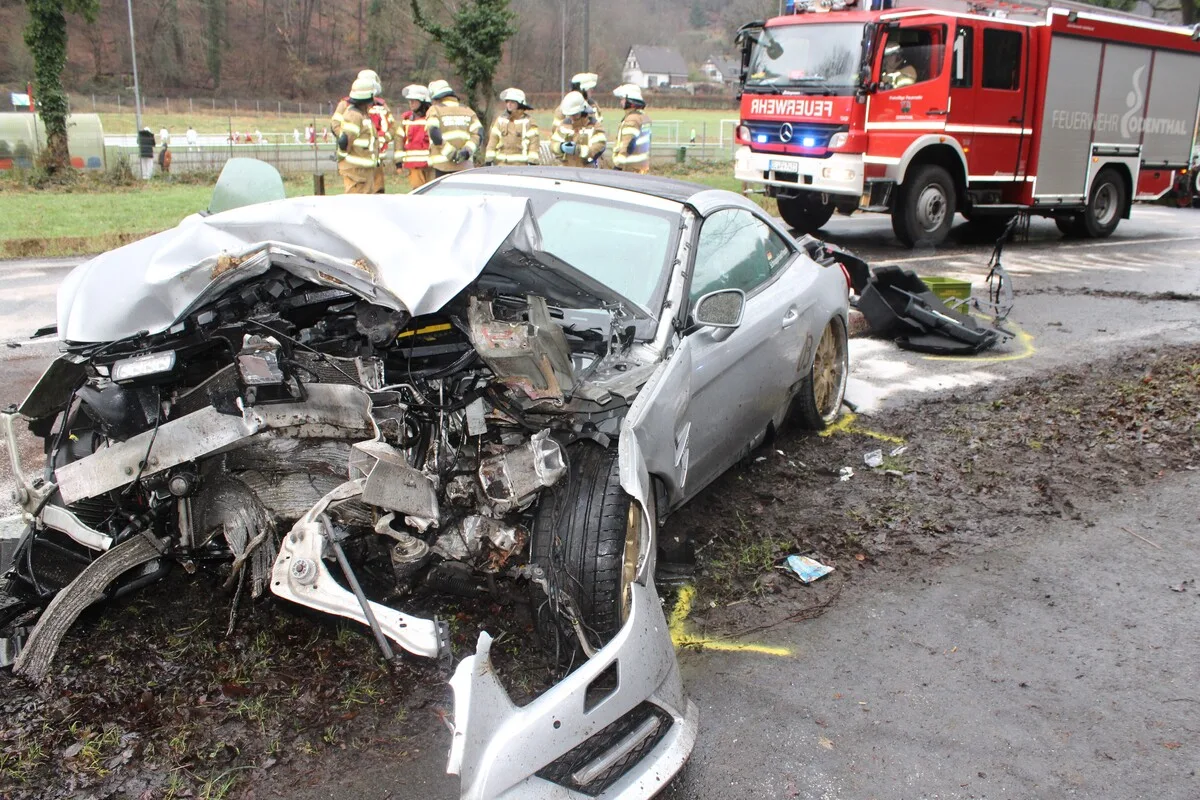 Odenthal NW - Schwerer Unfall - Eine Person verletzt