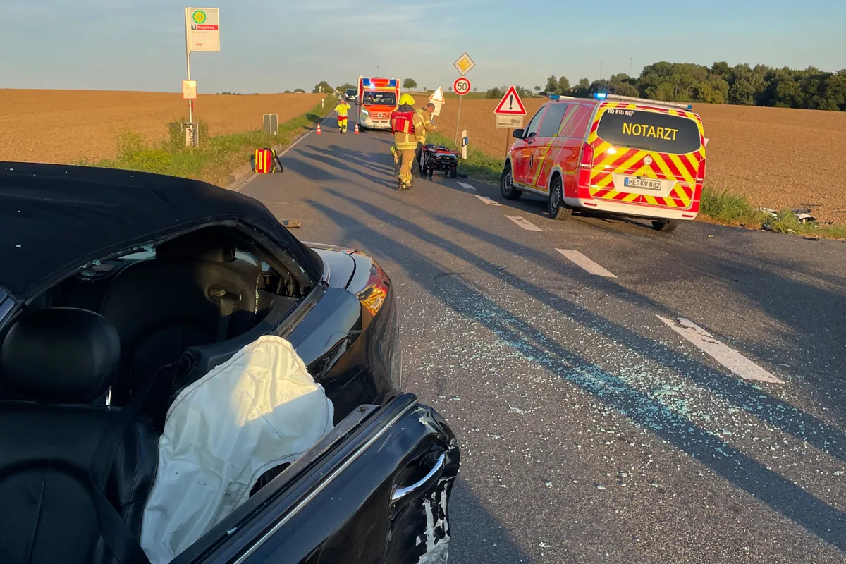 Ratingen NW – Motorradfahrer bei Unfall schwer verletzt