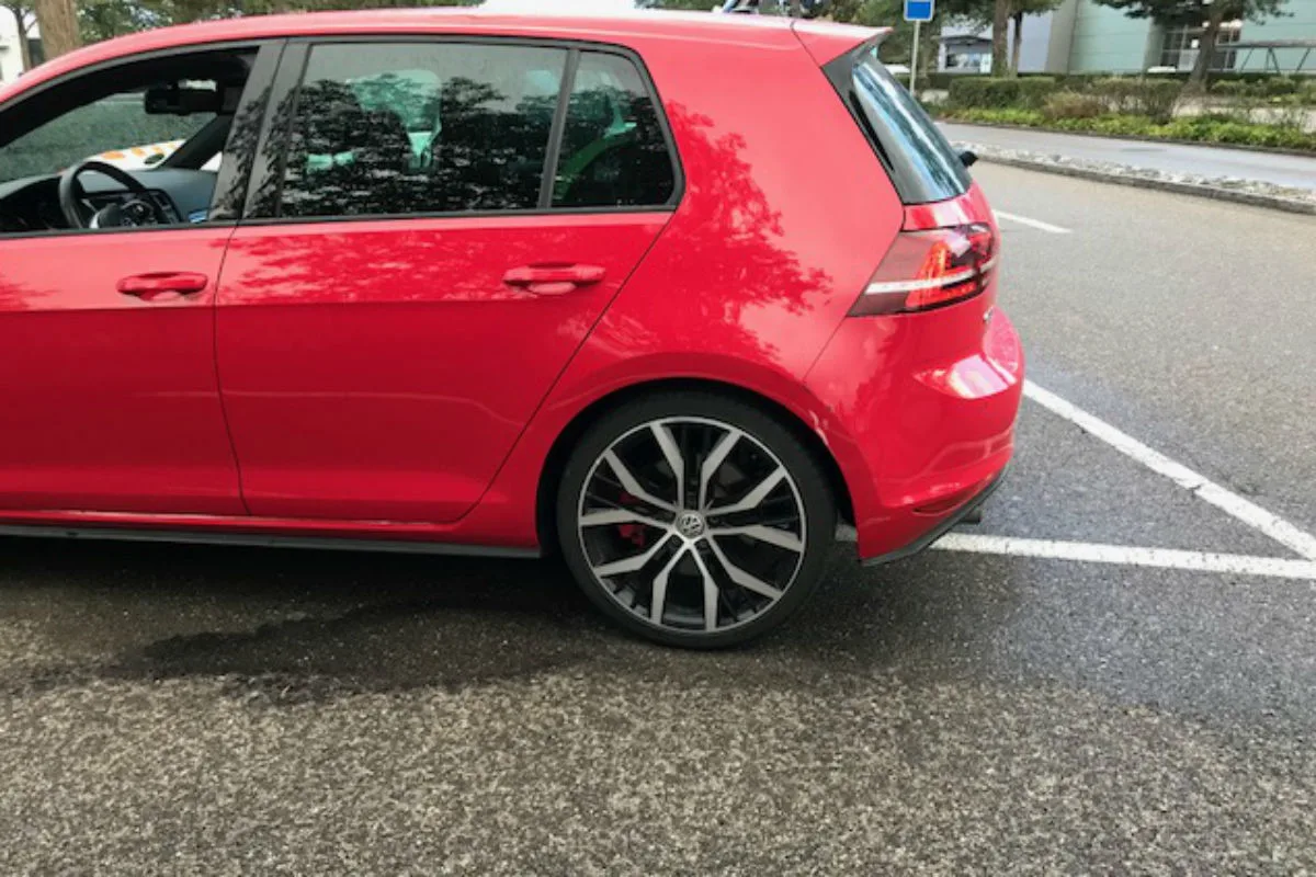 Stadt Schaffhausen SH - Zeugenaufruf zu Verkehrsunfall