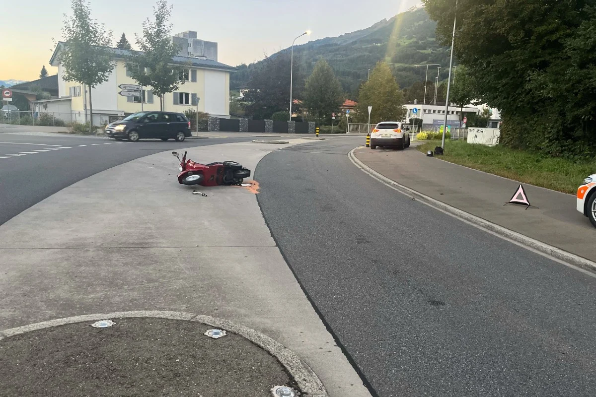  Buchs SG - Kollision zwischen Roller und Auto