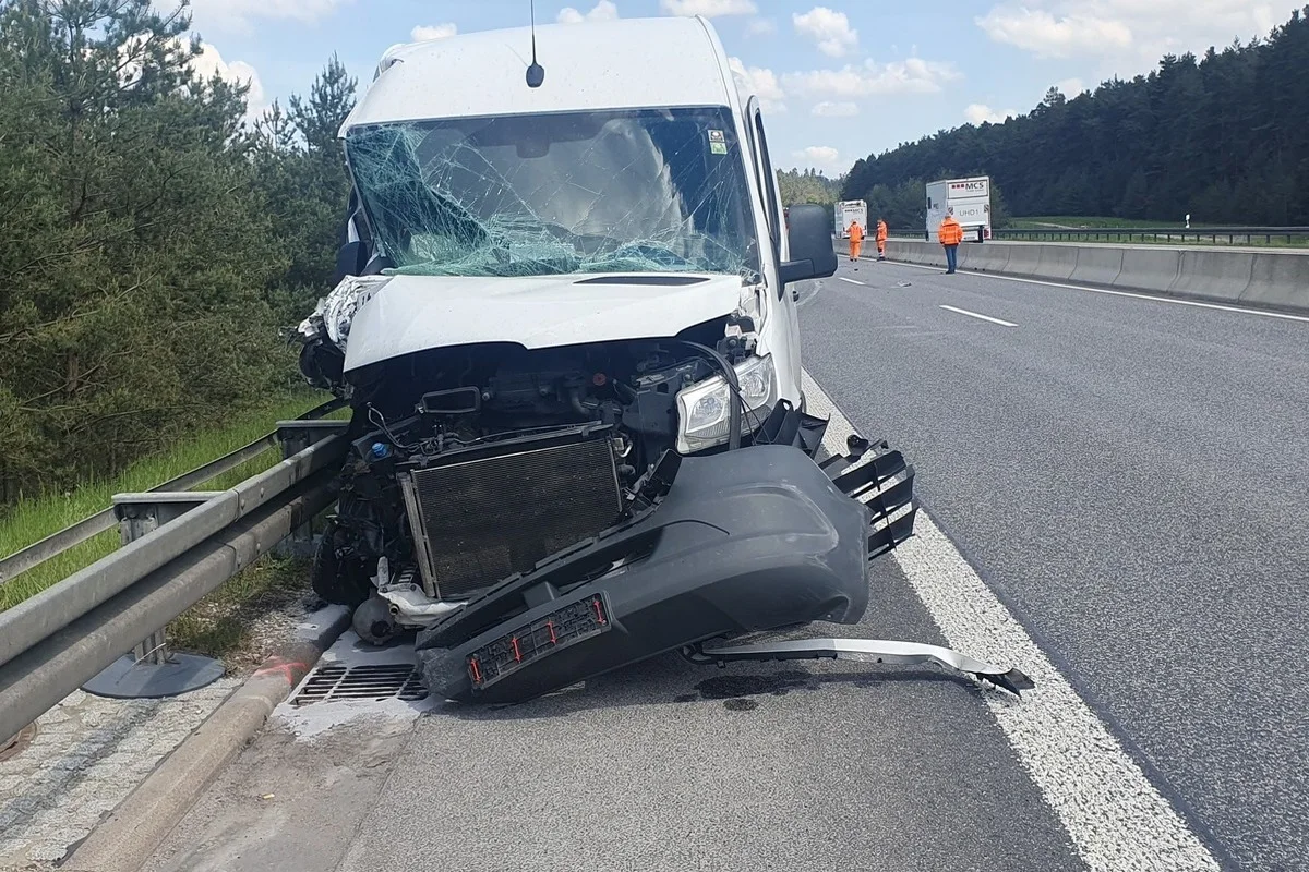 BAB 71 Richtung Schweinfurt - 82-Jähriger vom eigenen Auto getötet