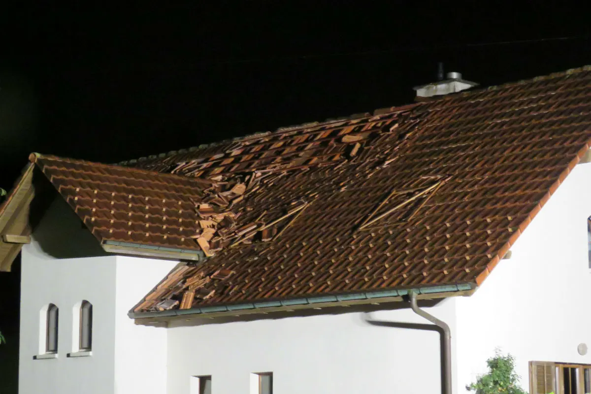 Ittenthal AG - Blitz in Haus eingeschlagen