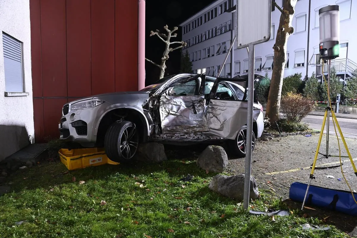 Schlieren ZH – Nach tödlichem Raserunfall - Beifahrerin verhaftet