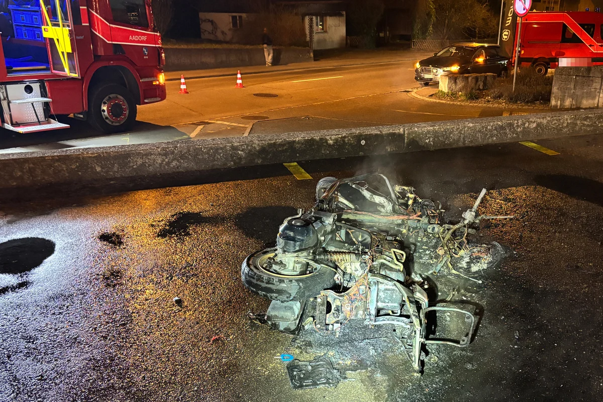 Aadorf TG – Rollerbrand an einer Tankstelle