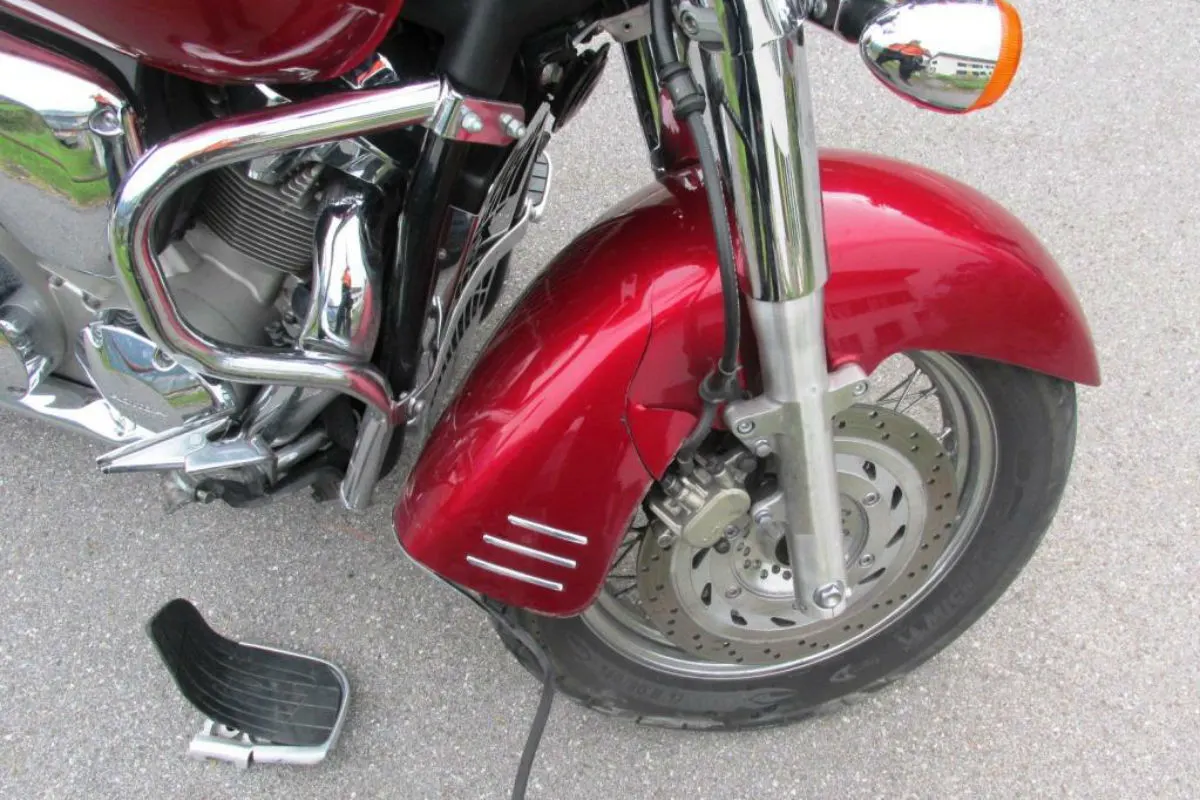 Mühlehorn GL - Motorradfahrer bei Sturz verletzt