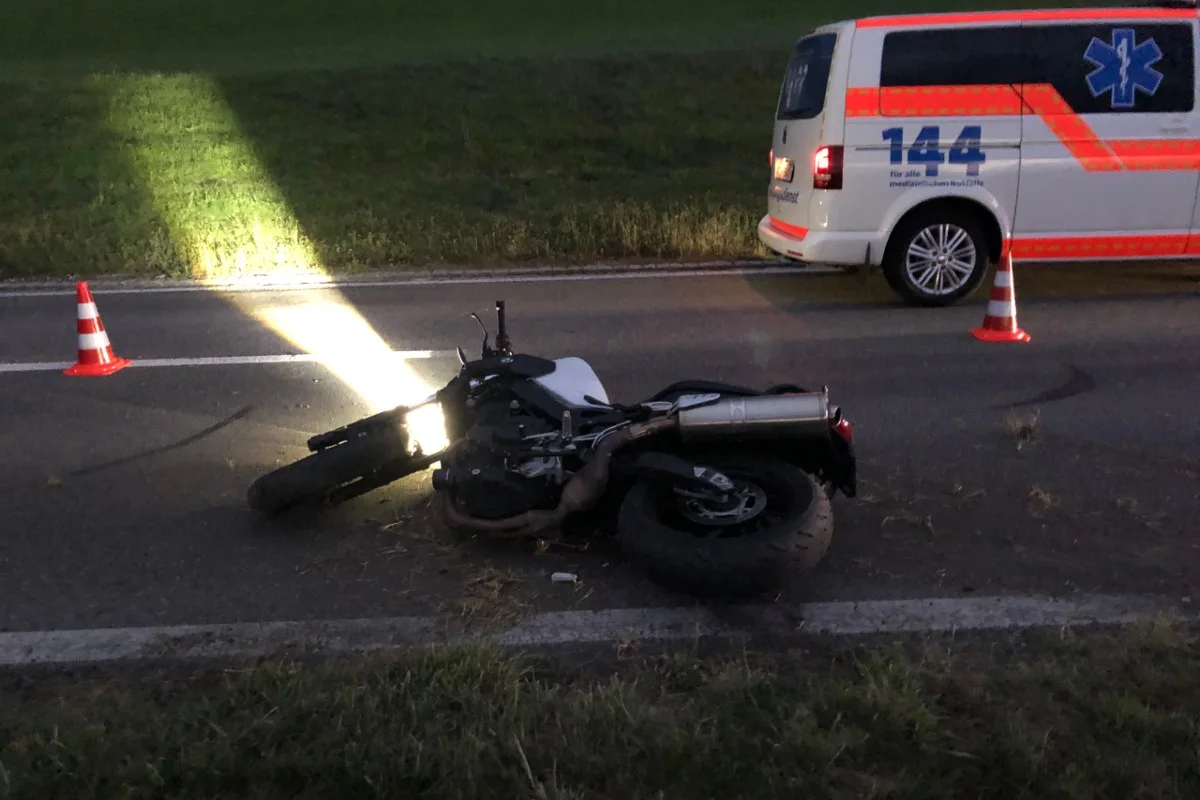 Lernfahrer verunfallt in Etzwilen TG - Motorradfahrer verletzt sich bei Selbstunfall schwer