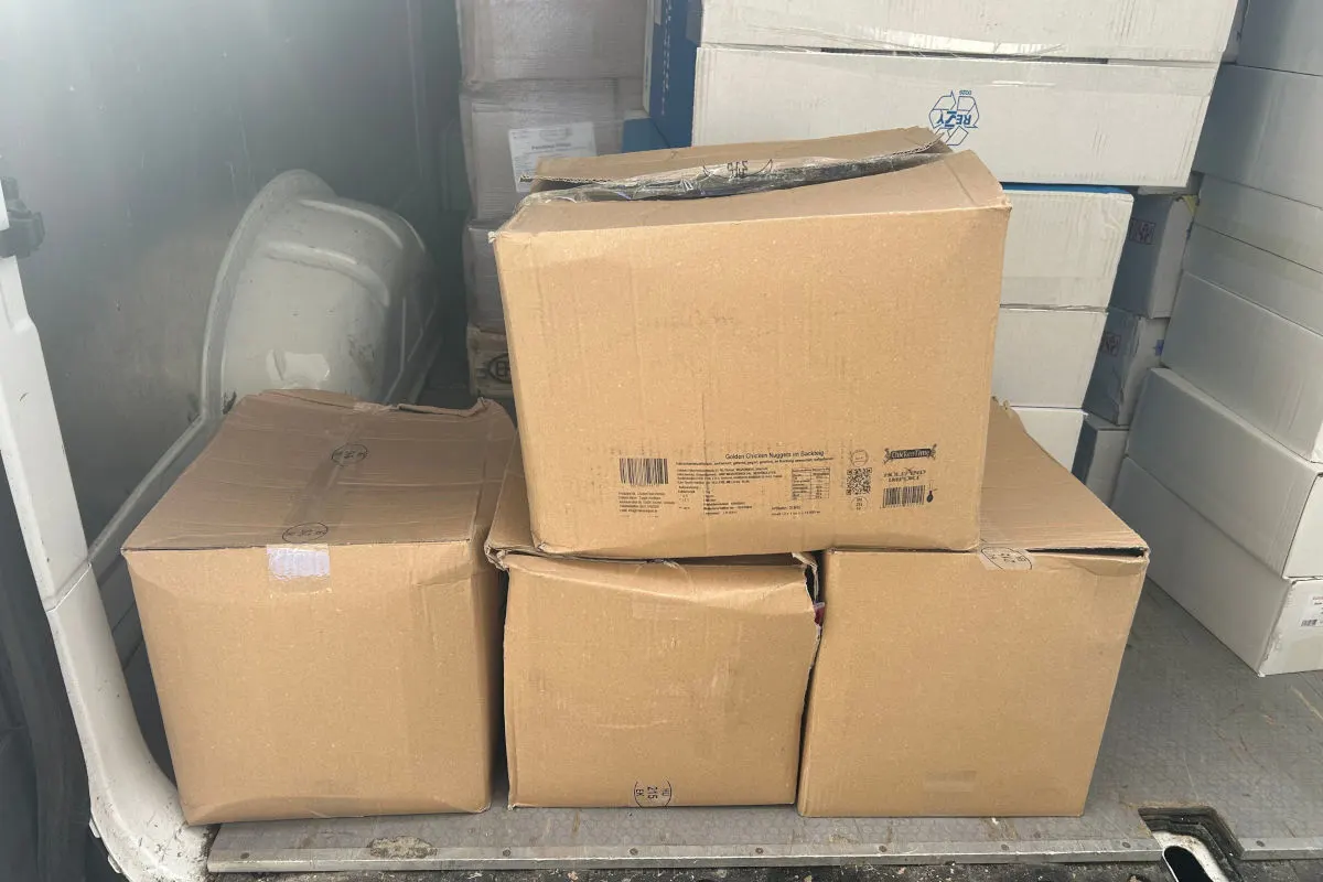 Pratteln BL – Zoll stoppt Transport von Pommes und Fleisch