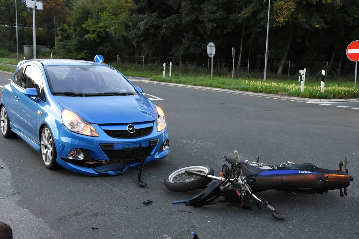 Sennwald SG - Motorradfahrer verletzt