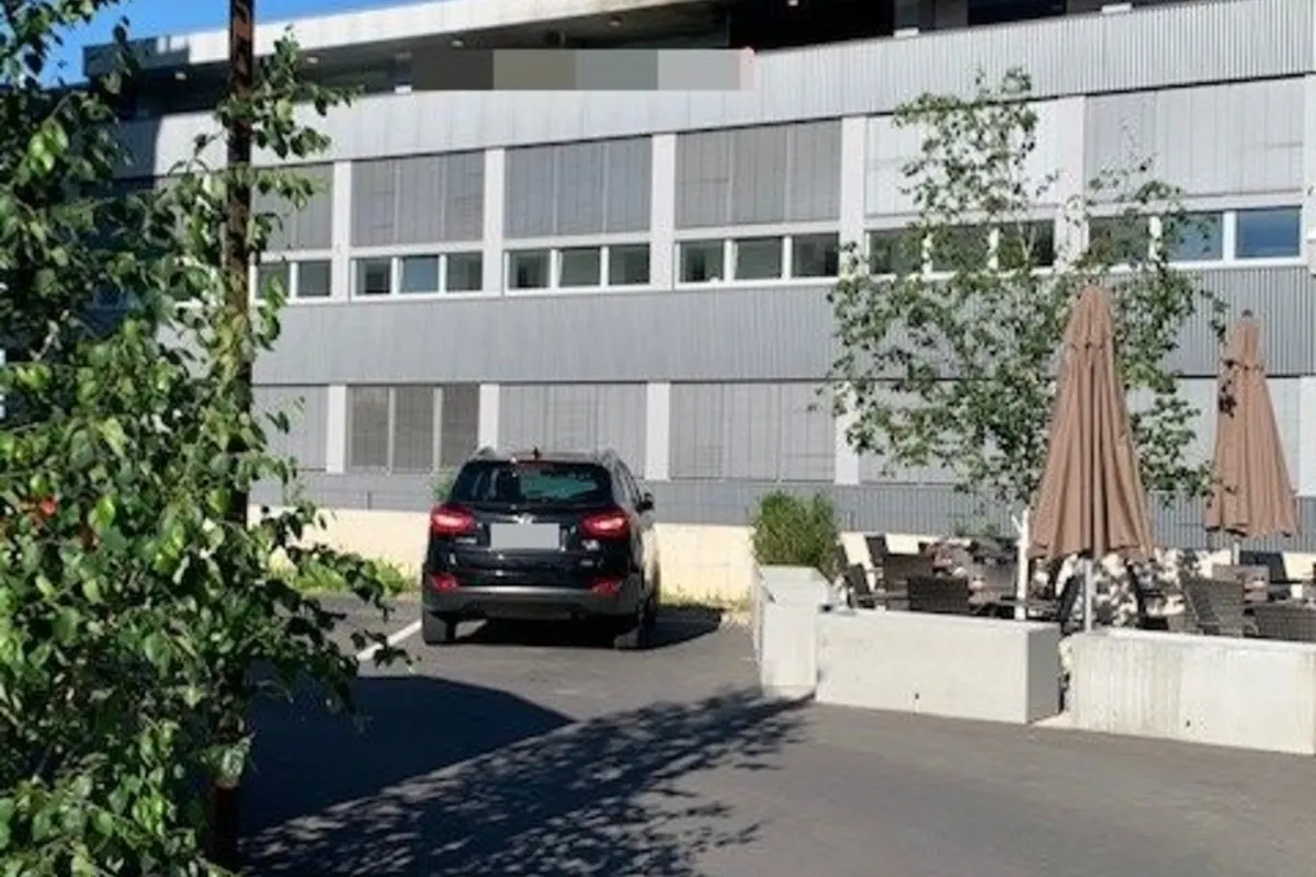Breitenbach SO - Brand in Wohn- und Geschäftshaus – tote Person in Wohnung aufgefunden!