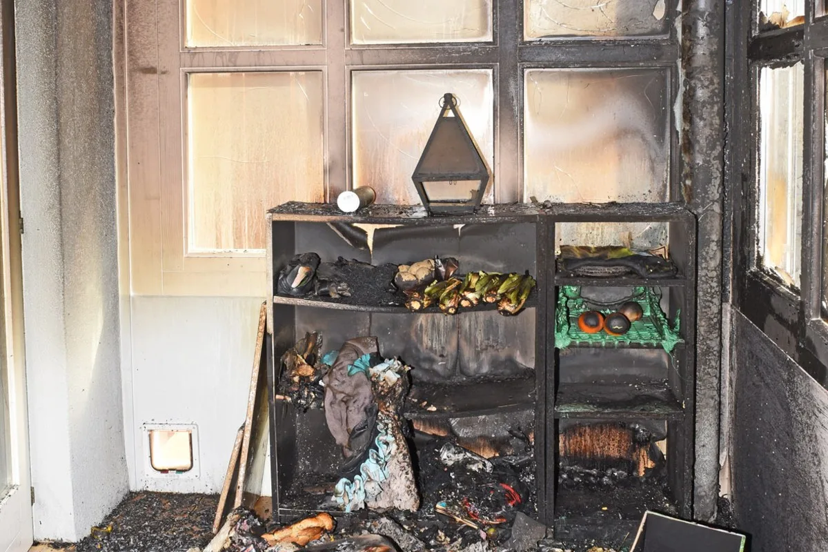 Guntmadingen SH - Bewohner und Tiere retteten sich aus dem brennenden Haus