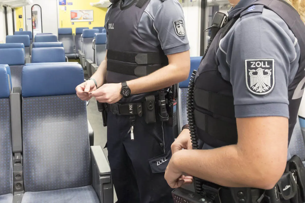 Lörrach - Amphetamine im Zug geschmuggelt