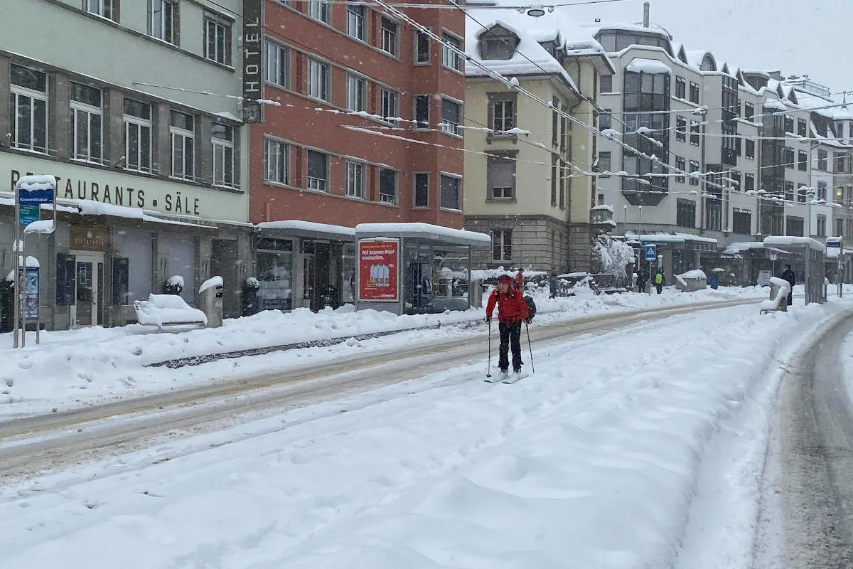 Zürich – Schneechaos auf den Strassen