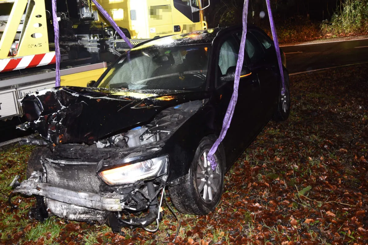 Bernhardzell SG - Auffahrunfall mit grossem Sachschaden