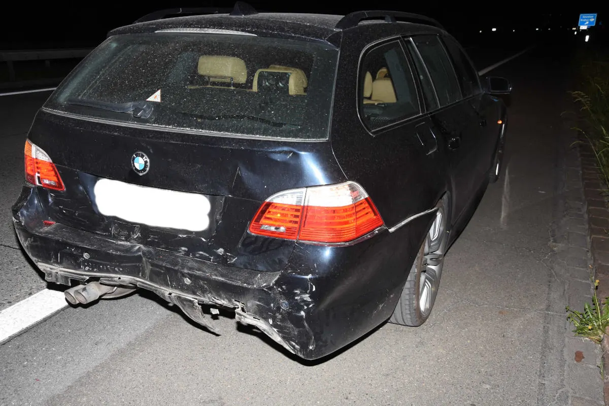 Sevelen SG - Auffahrkollision mit hohem Sachschaden