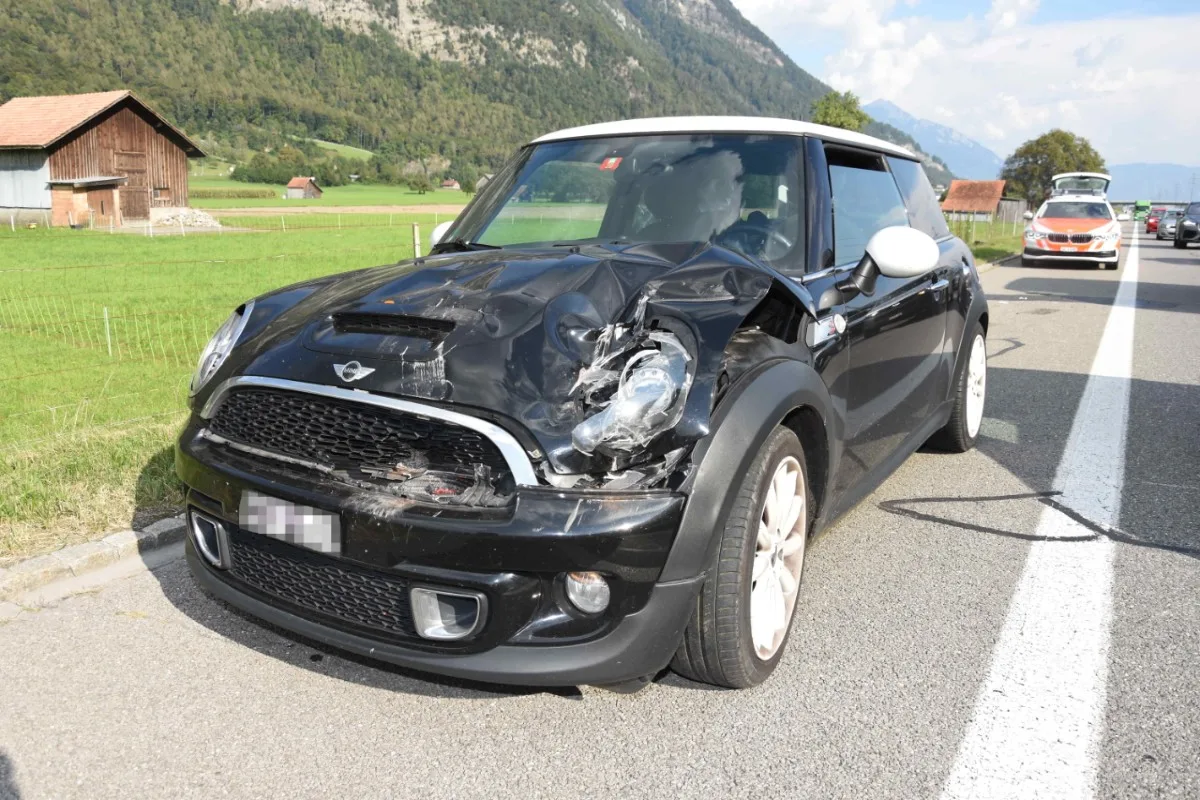 Über 100'000 Franken Sachschaden in Mels / Sargans SG - Drei Unfälle auf der Autobahn A3 