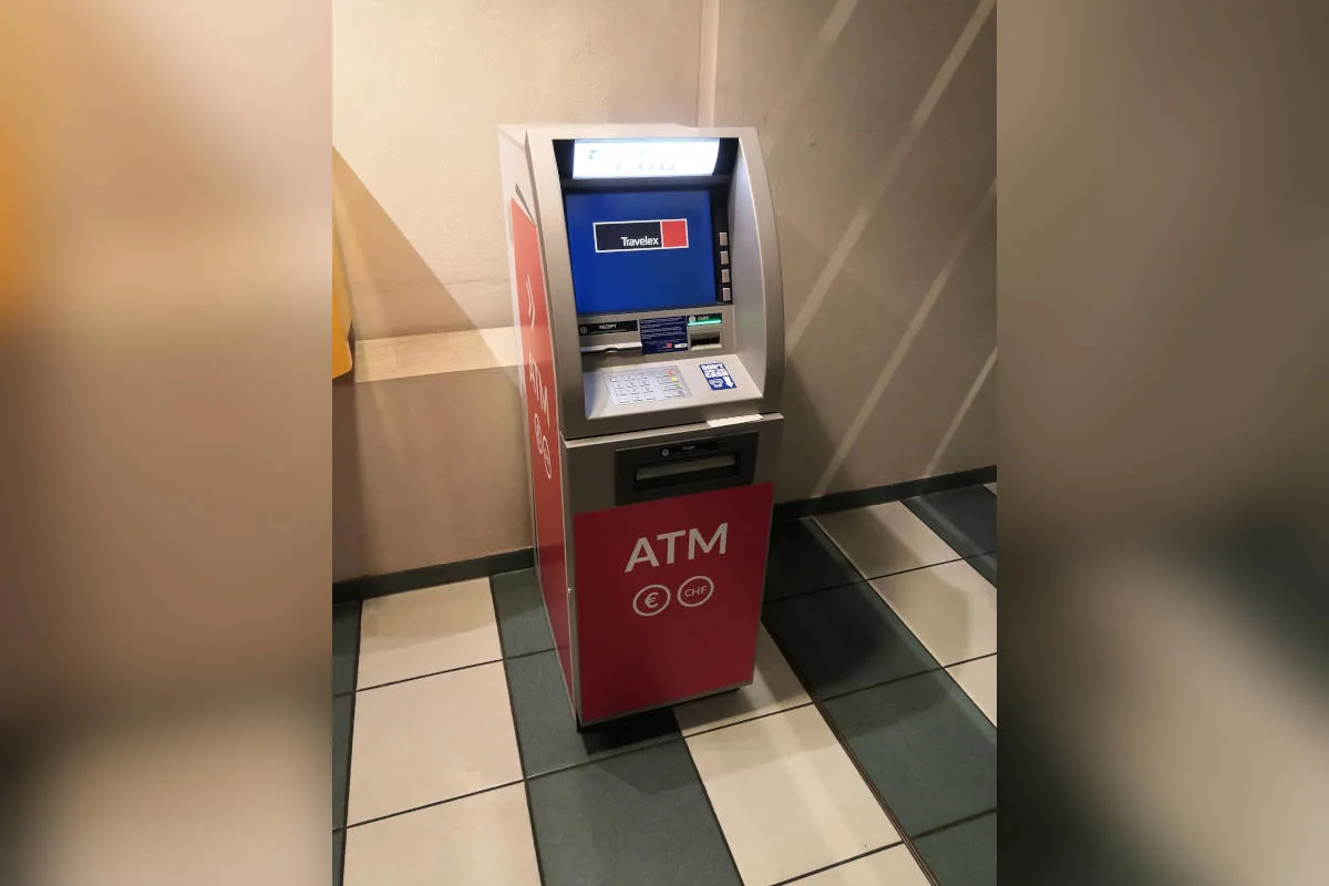 A1 Gunzgen SO – Unbekannte entwenden Bankomat