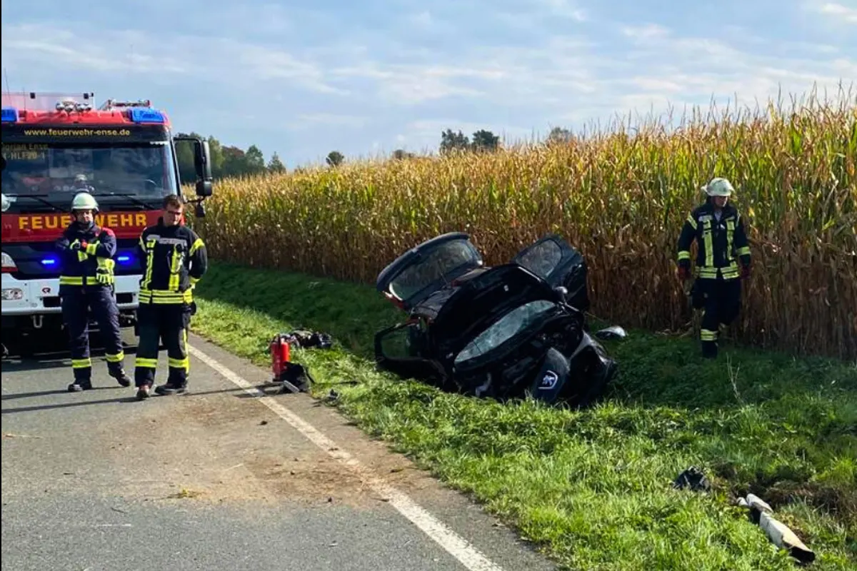 Ense NW – Zwei Verletzte bei Verkehrsunfall