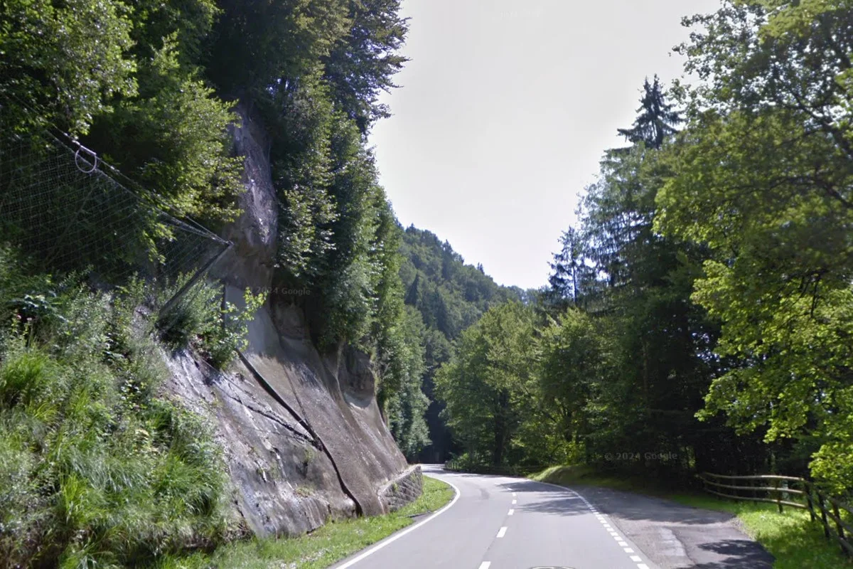 Schwarzenburg BE: Kantonsstrasse nach Abklärungen wieder geöffnet