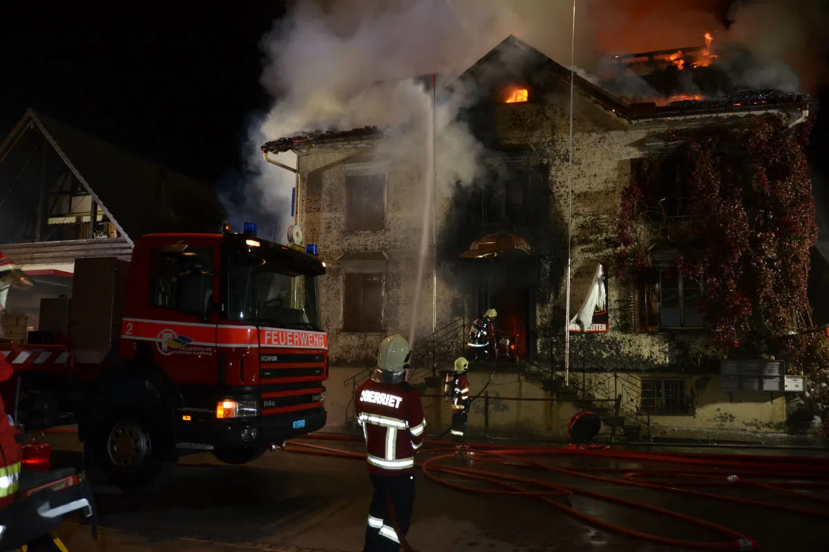 Oberriet SG - Restaurant Sonne abgebrannt – Ermittlungen laufen weiter