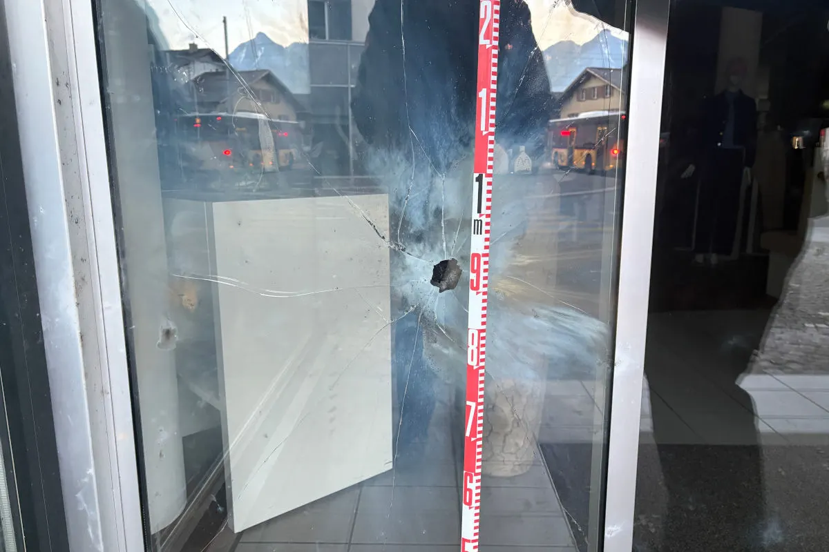 Sarnen OW – Sachbeschädigungen durch Feuerwerk