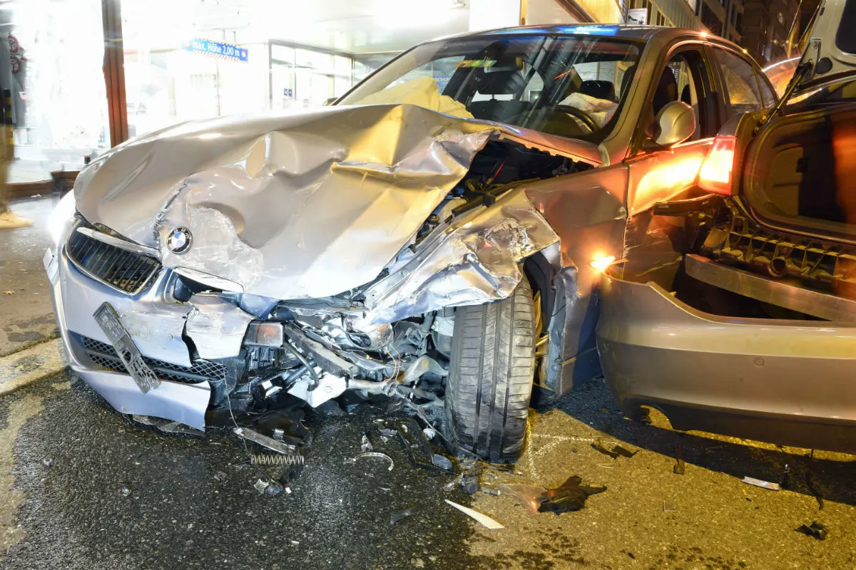 Luzern LU - Kollision fordert drei Verletzte - Zeugenaufruf