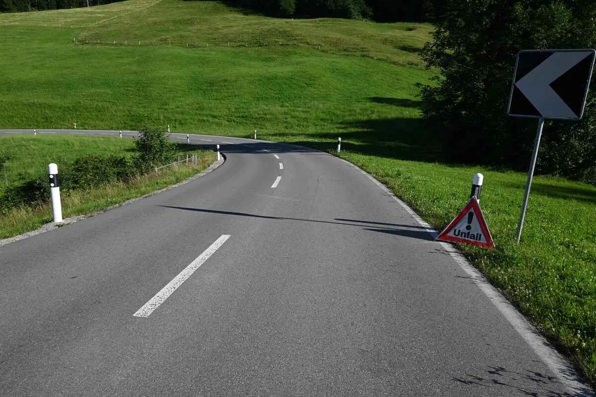 Mühlrüti SG - Kontrolle übers Motorrad verloren