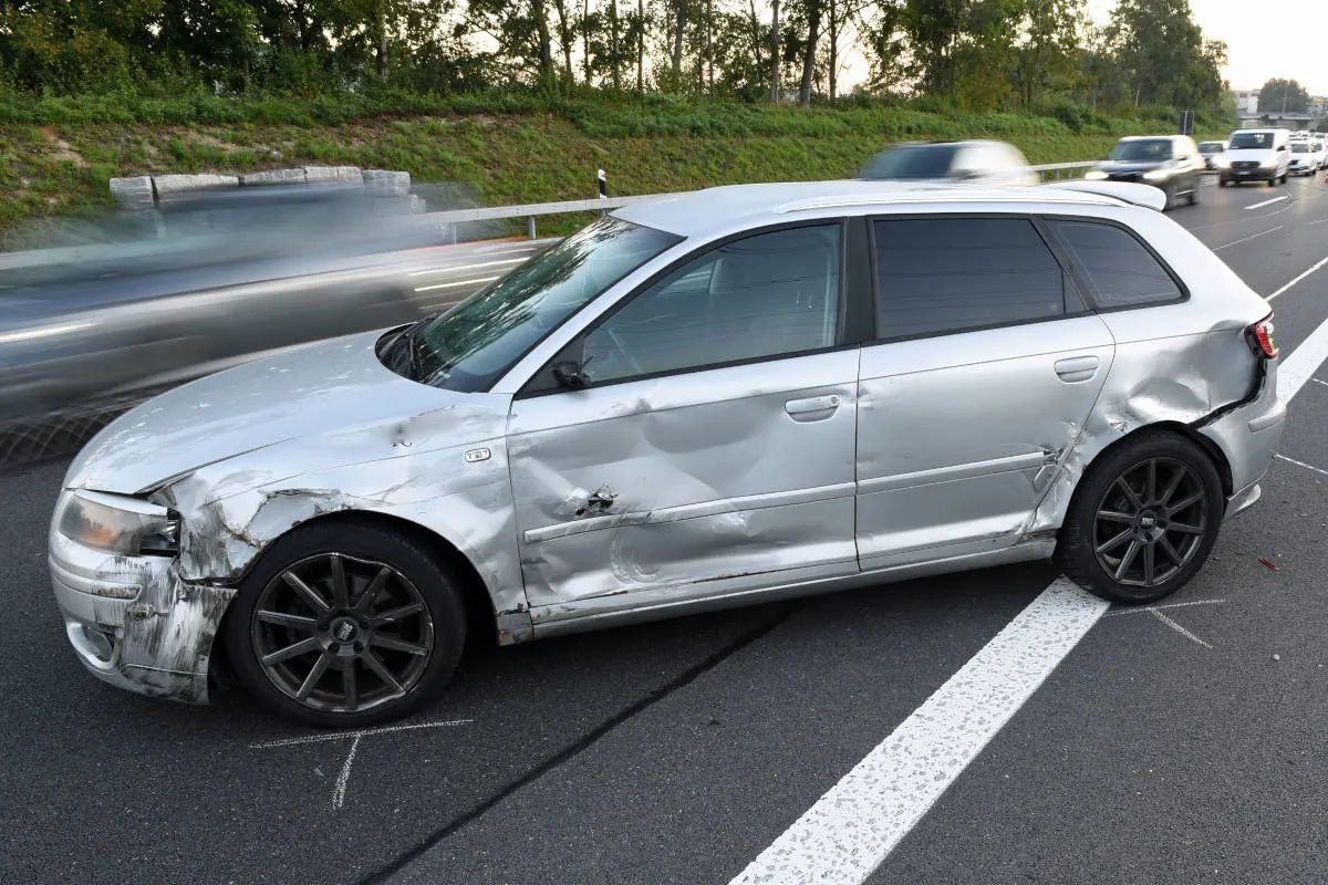 A14 Root LU – Kollision zwischen Auto und Lastwagen