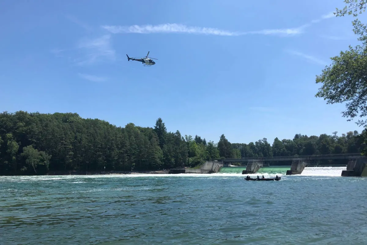 Rheinau ZH - Suchaktion nach Vermisstem Schwimmer