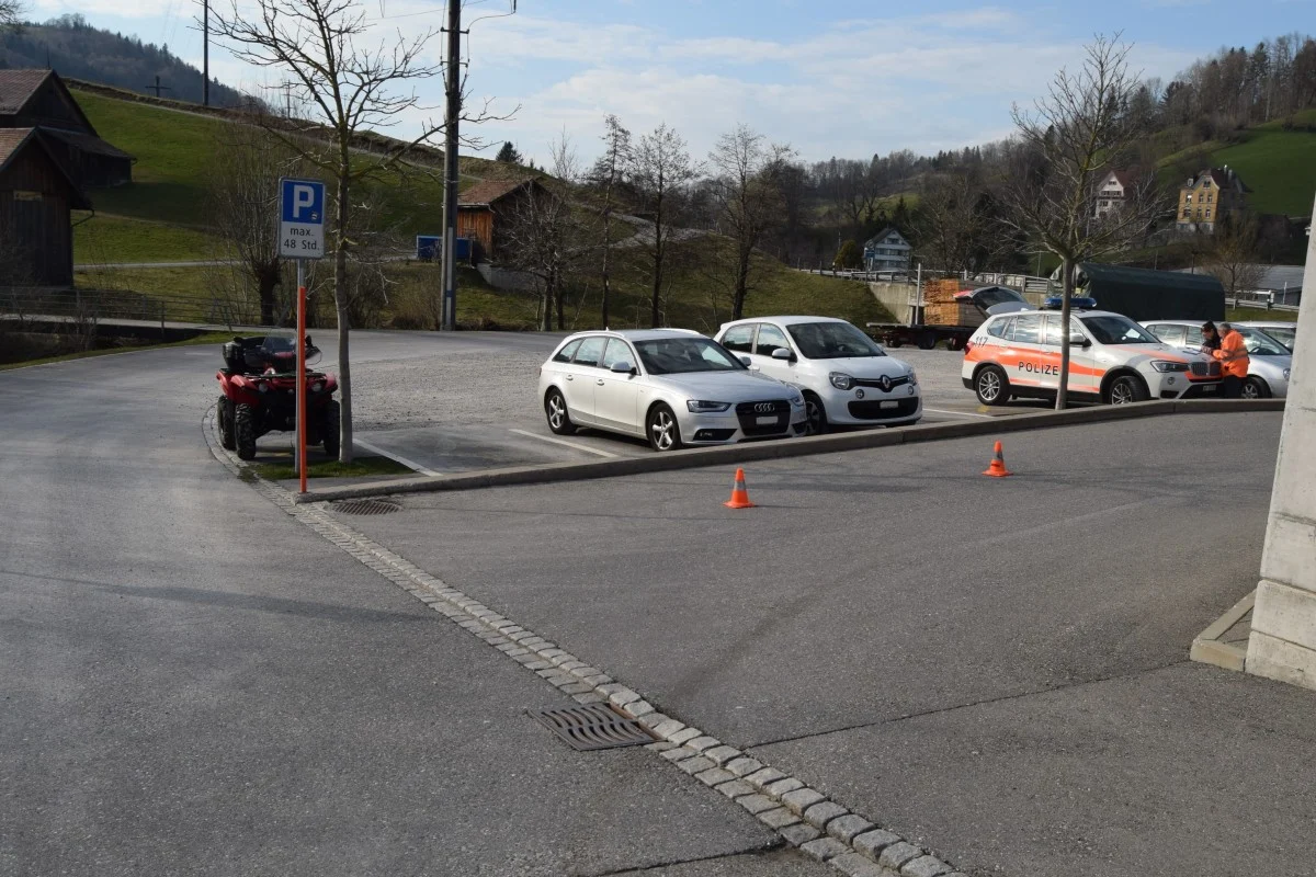 Gais AR - Unfall zwischen Quad und Auto