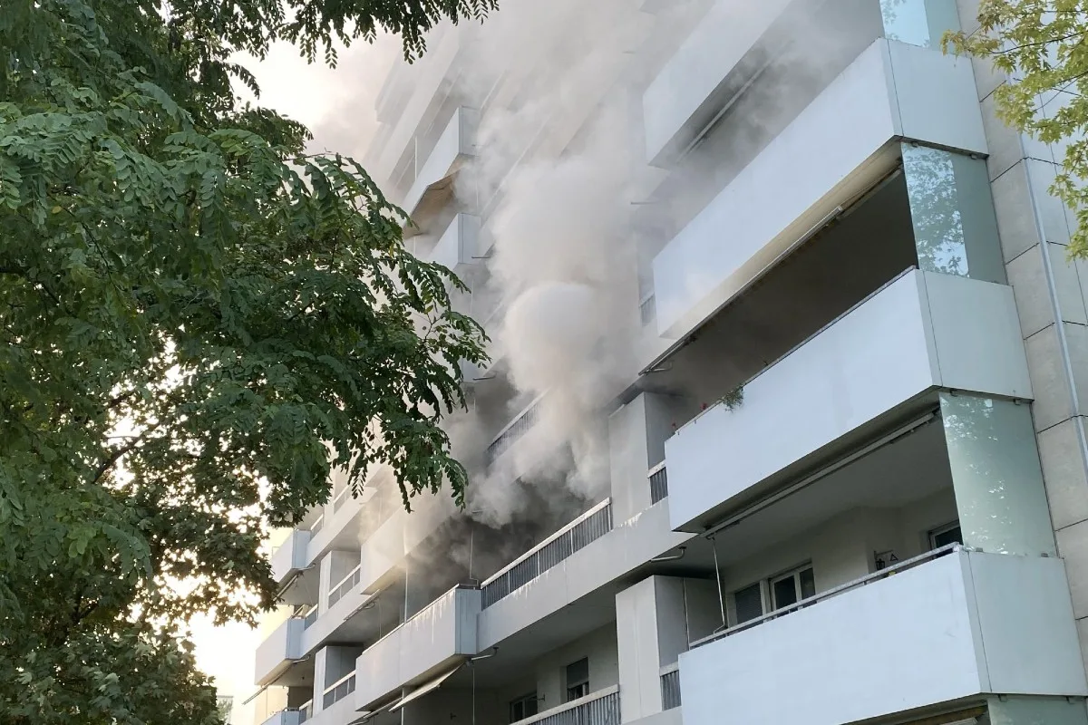 Liestal BL - Brandausbruch erfordert Feuerwehreinsatz