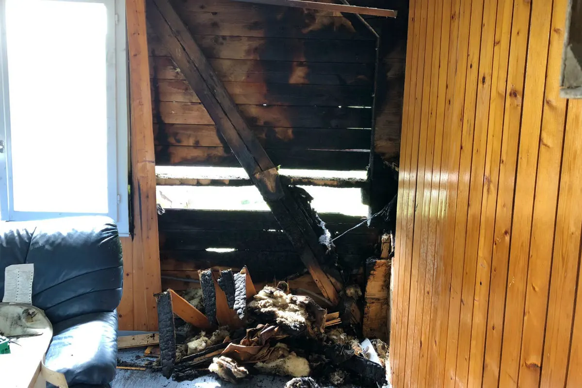 Brunnadern SG - Plötzlicher Brand in Mehrfamilienhaus