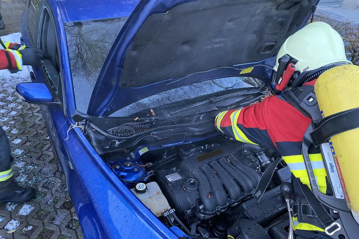 Stadt Schaffhausen – Personenwagen in Flammen
