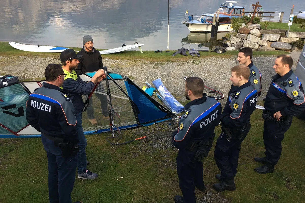 Flüelen UR - Seepolizei und Seerettung bereit für den Saisonbeginn
