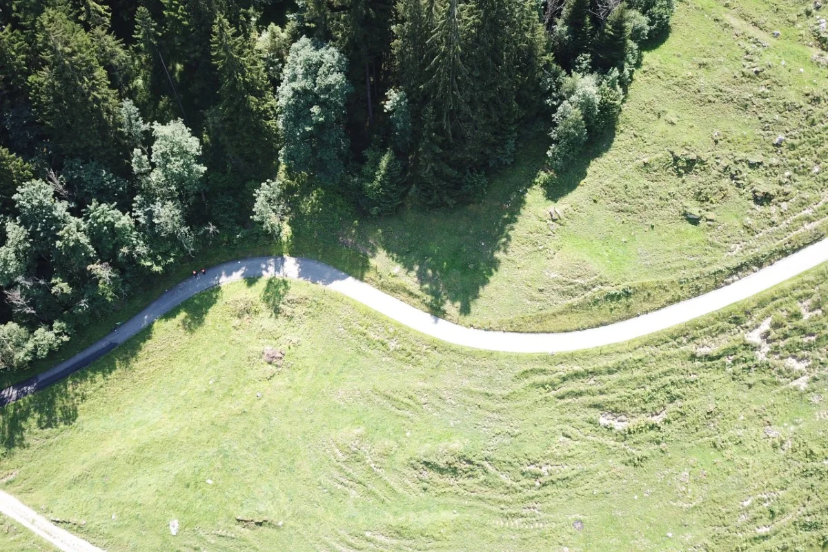  Drama in Flumserberg Portels SG - Frau verunglückt mit dem E-Bike tödlich