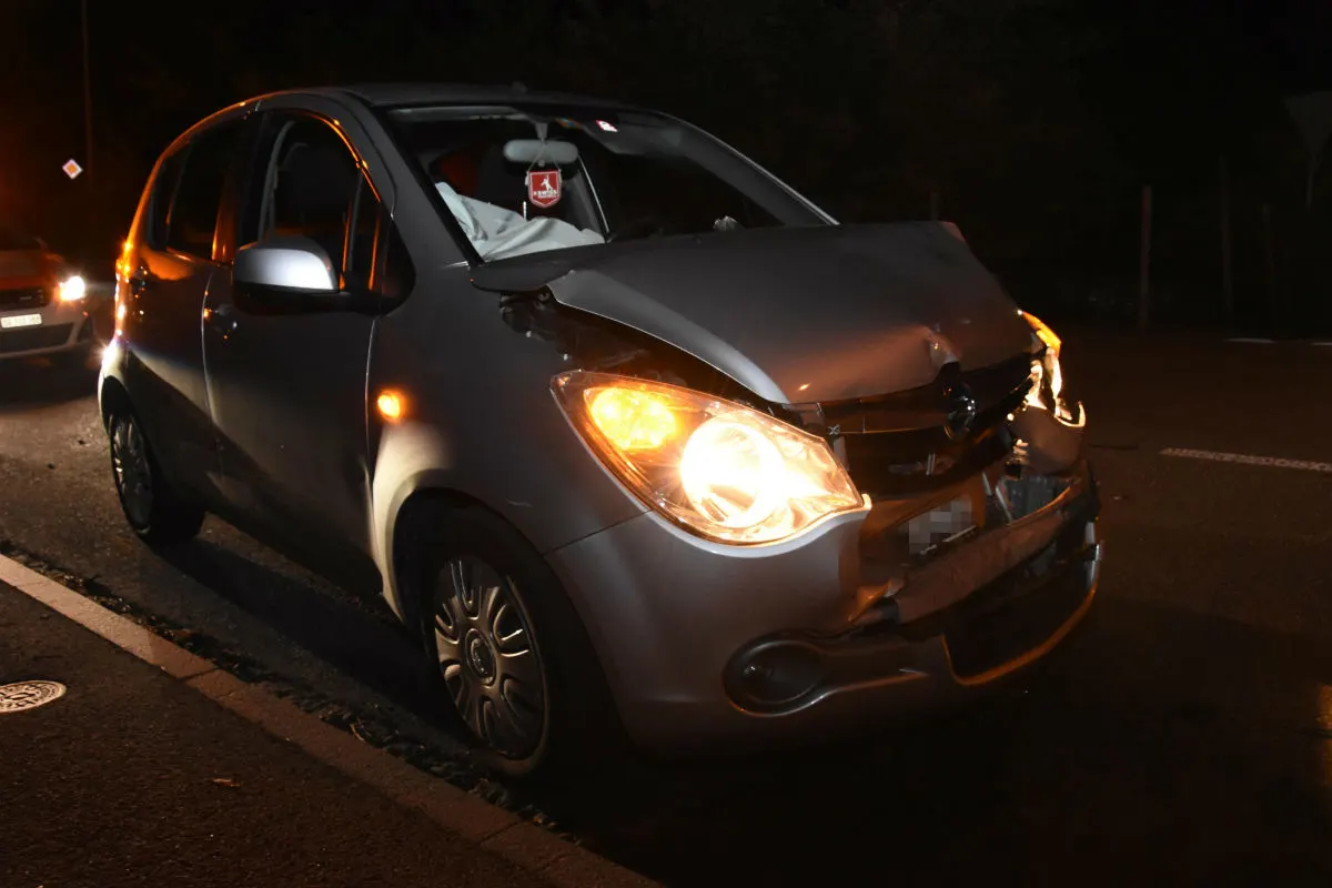 Berneck SG - Auffahrkollision zweier Autos