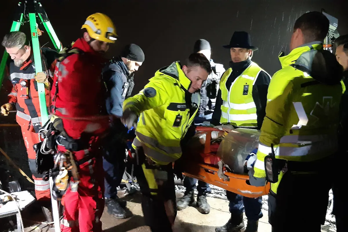 Zürich ZH – Herausfordernde Personenrettung am Uetliberg