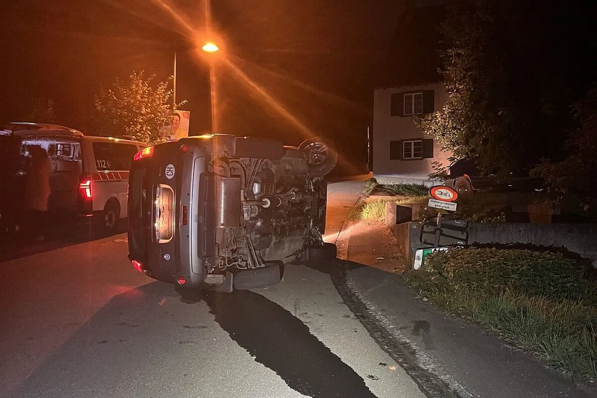 Titterten BL - Alkoholisiert Unfall verursacht 