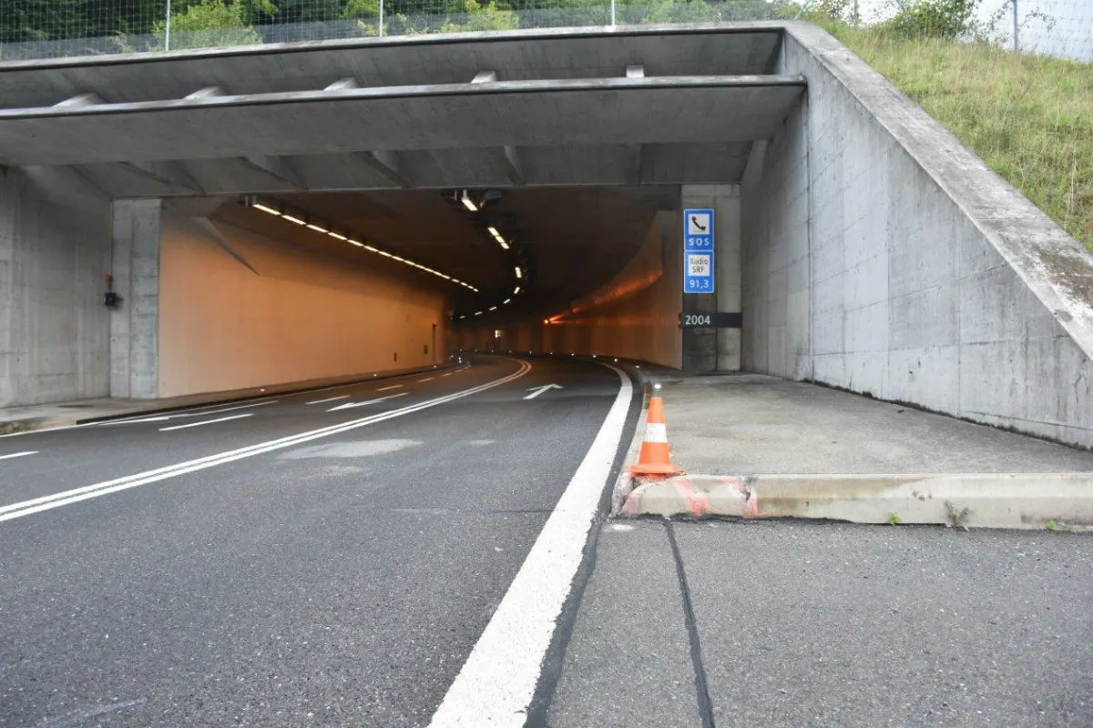 Sachseln OW -  Verkehrsunfall auf der Autostrasse