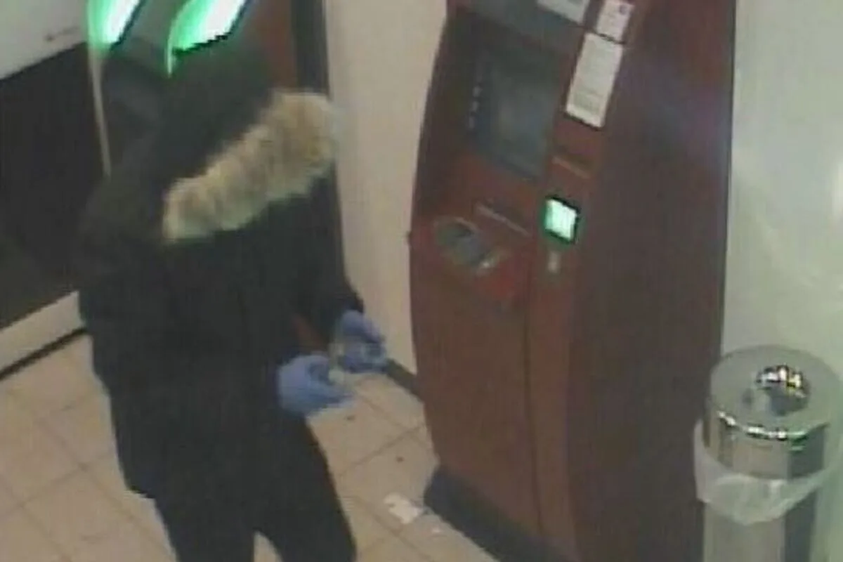 Kiel - Zeugen nach Geldautomatensprengungen gesucht 