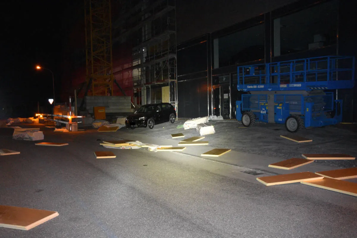 Balzers FL - Sturm führt zu Verkehrsunfall