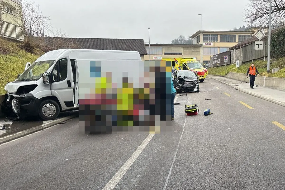 Schönenwerd SO – Drei Verletzte bei Frontalkollision