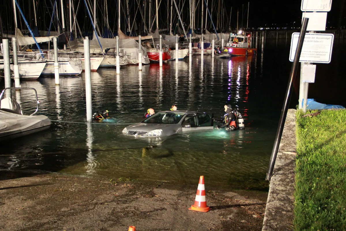 Konstanz – PKW versinkt im Bodensee