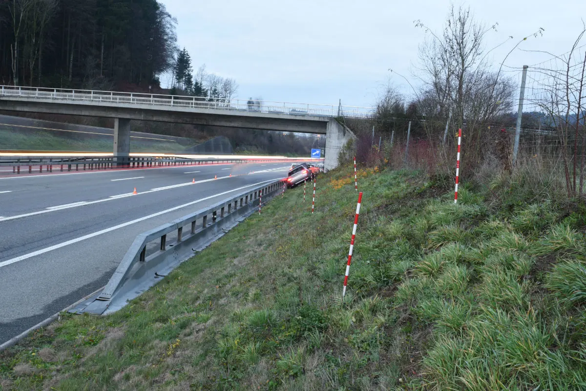 Dagmersellen/Inwil A2 A14 - Zwei Unfälle auf der Autobahn – drei Personen verletzt 