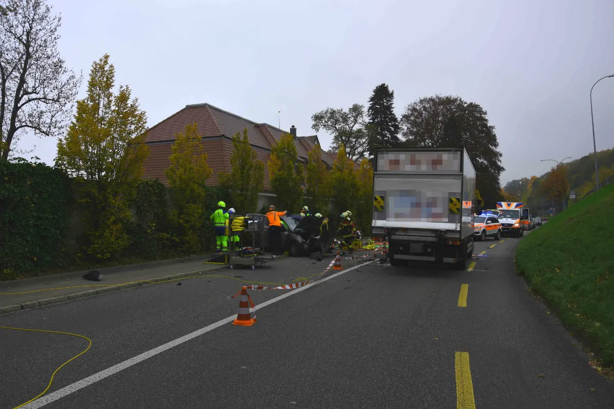 Rorschacherberg SG - Mann bei Frontalcrash schwer verletzt