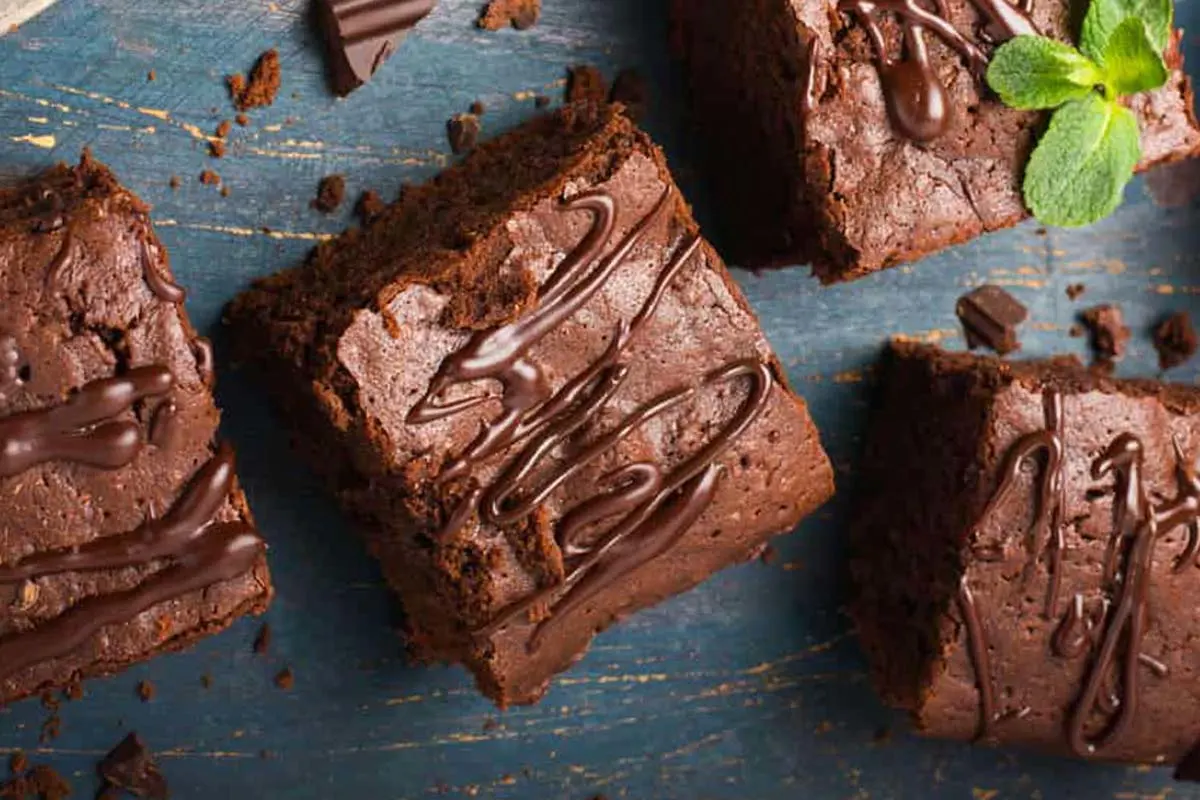 Dortmund - 12 Frauen über 50 konsumierten Haschisch-Brownies - Vier mussten ins Krankenhaus