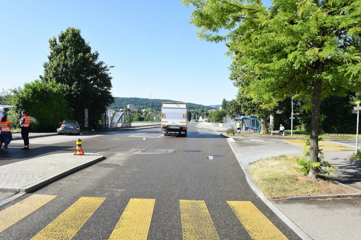 Unterengstringen ZH – Person bei Verkehrsunfall verletzt