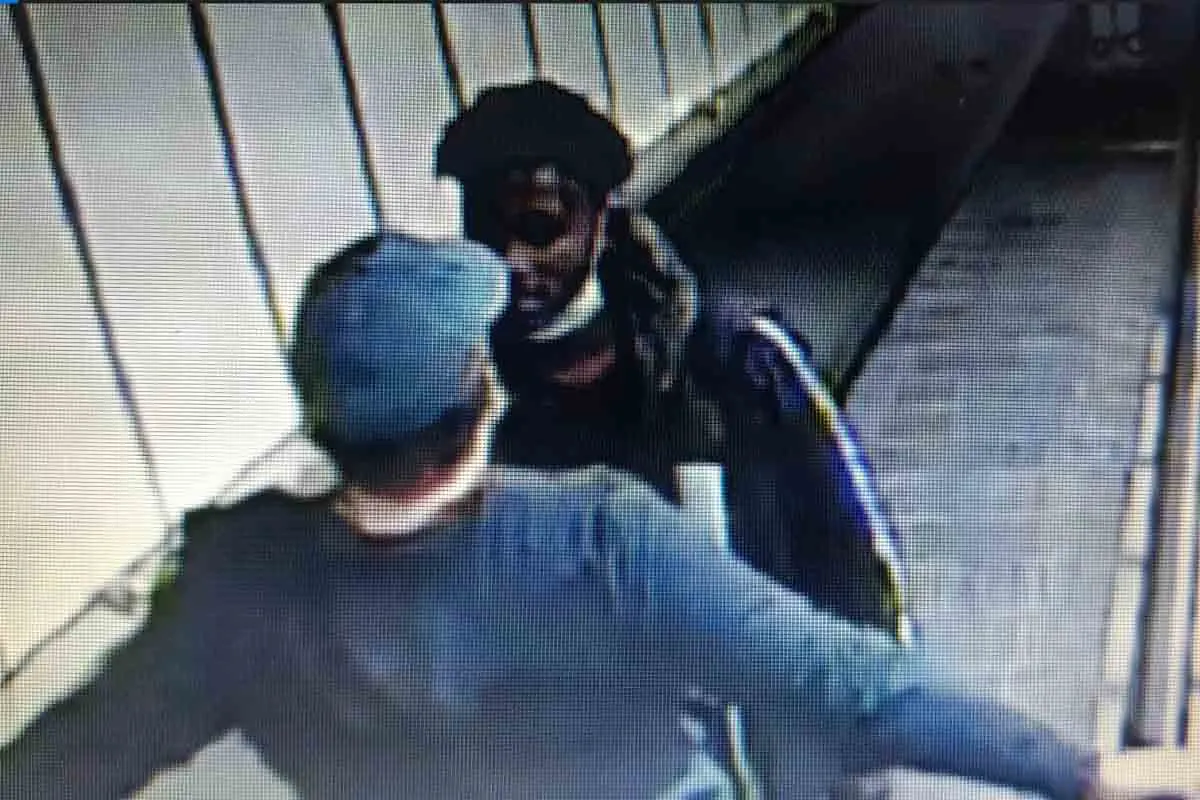 Wien - Raub auf Rolltreppe