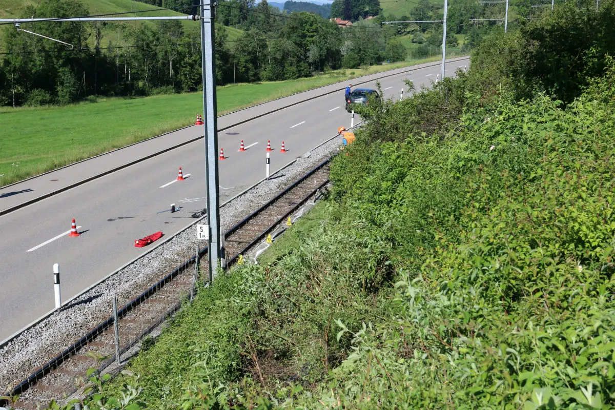 St.Gallen SG - 36-Jähriger verliert Kontrolle über das Auto