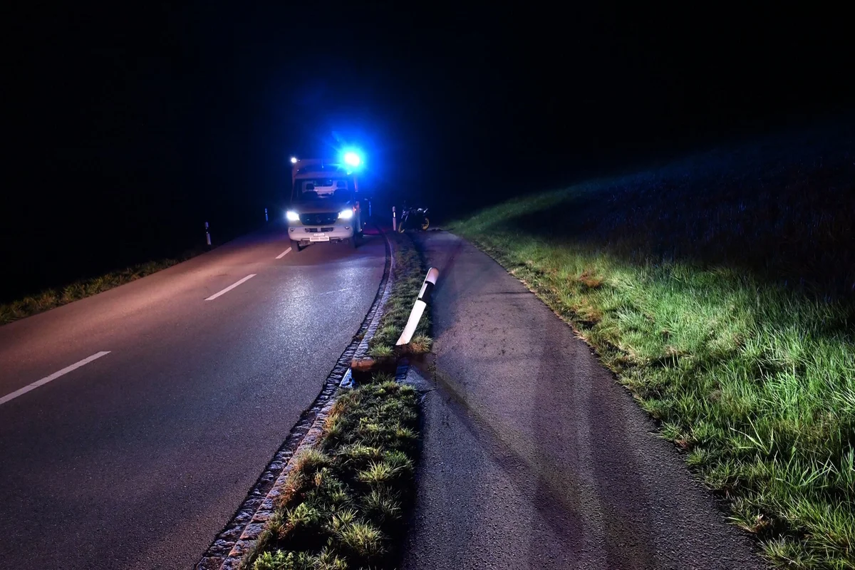 Kirchberg SG - Motorradfahrerin (17) bei Unfall verletzt