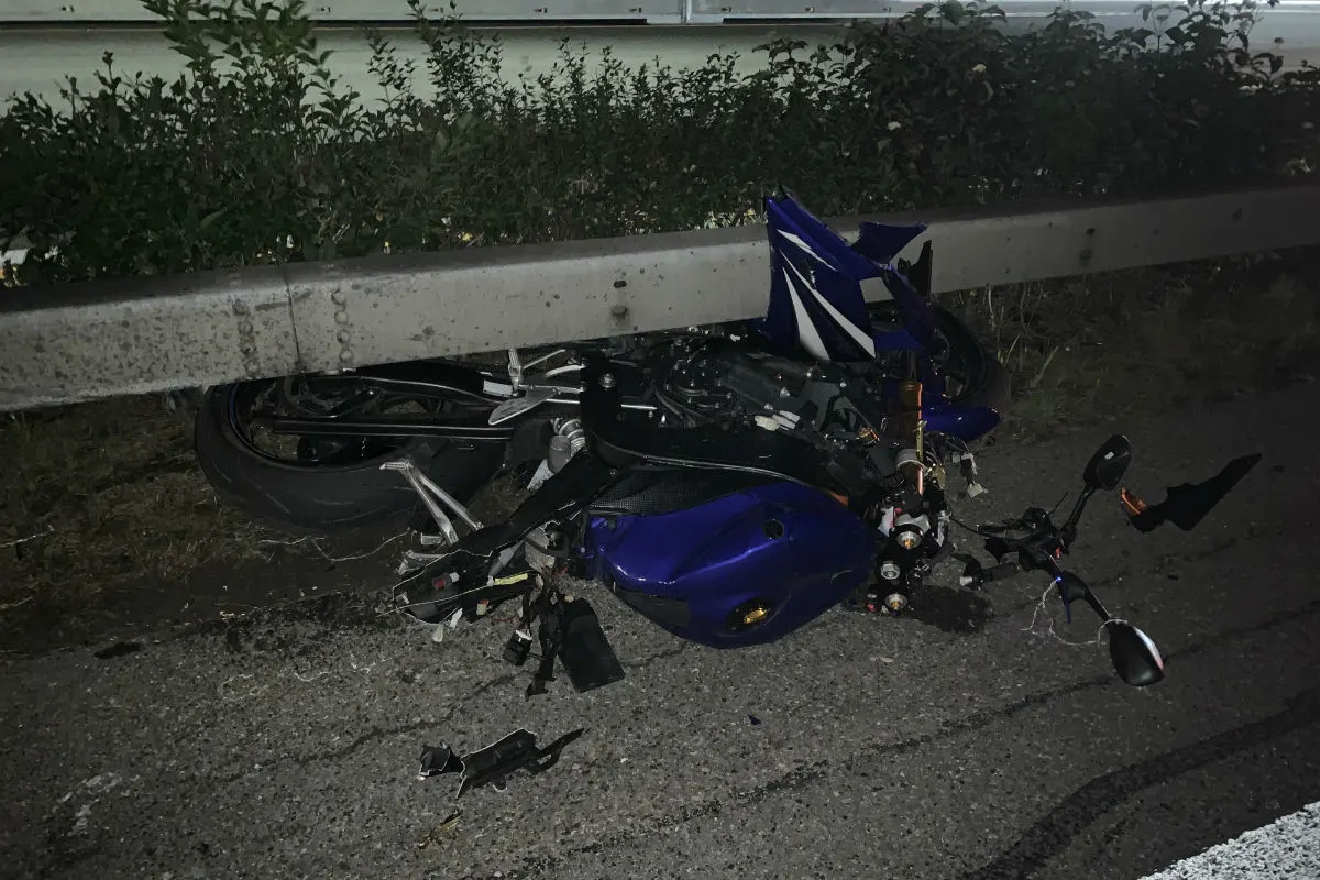 Winterthur ZH - Verkehrsunfall auf der Autobahn fordert verletzten Motorradfahrer 